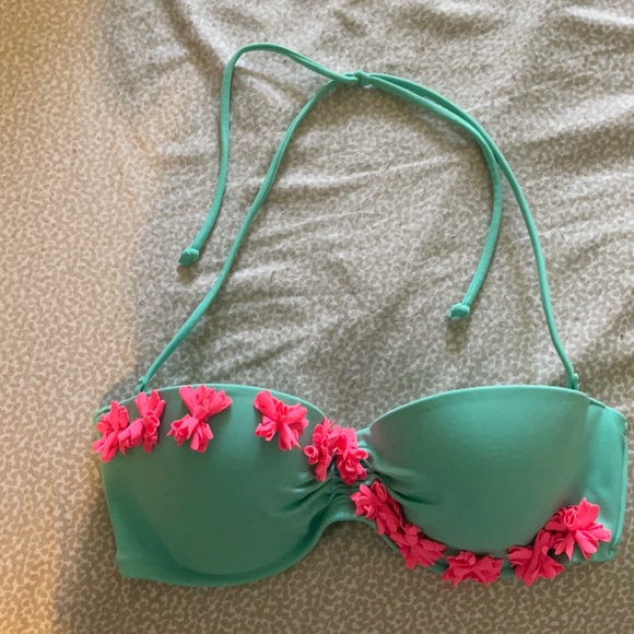 Victoria's Secret Other - Victoria’s Secret swim top - $25